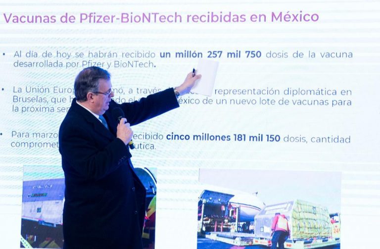 232 millones de vacunas compradas: Ebrard