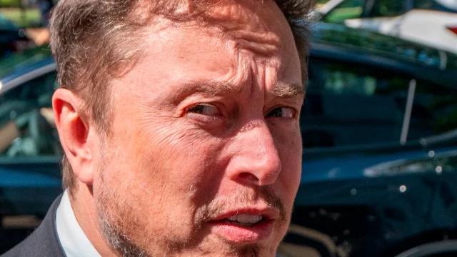 Musk alerta que la IA es una gran amenaza para la civilización