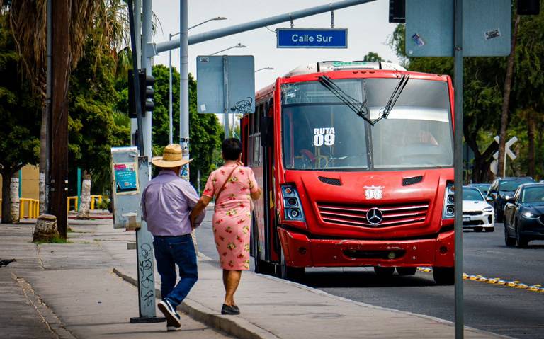 Van nueve multas a camiones por no prender la «refi»