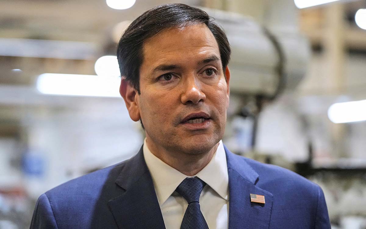 Estados Unidos amenaza con vetar visas a funcionarios extranjeros que «faciliten la migración irregular»